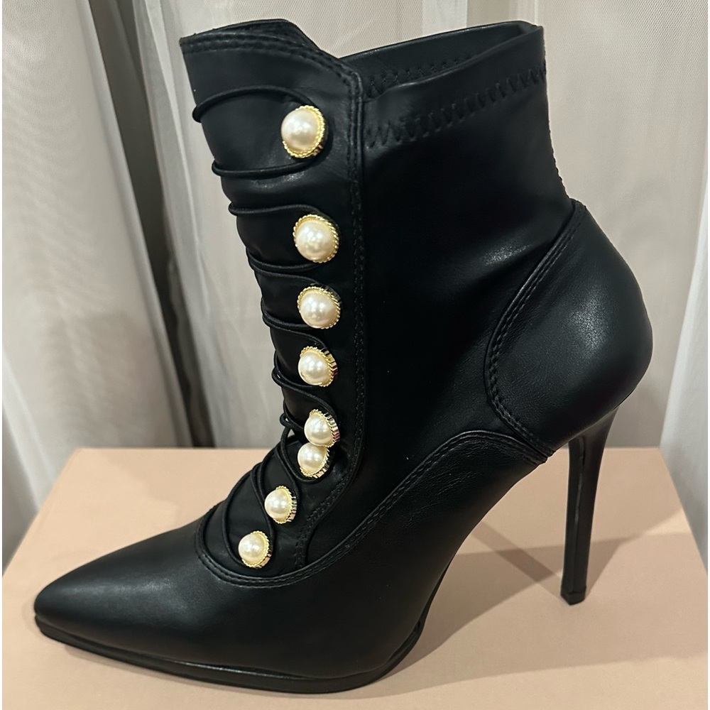 Booties size 9 Brand New